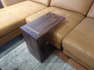 あると便利なサイドテーブル やおもく